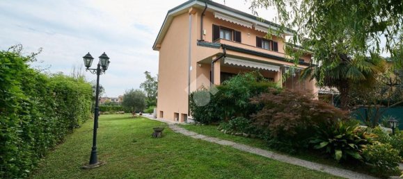 Квартира с 4 спальнями в Мулаццано, Италия № 329815 40