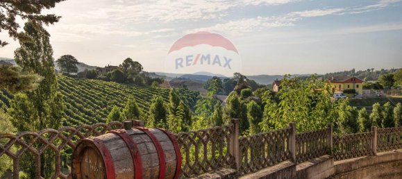 Casa de 8 habitaciónes en Apiro, Italy No. 1749 13