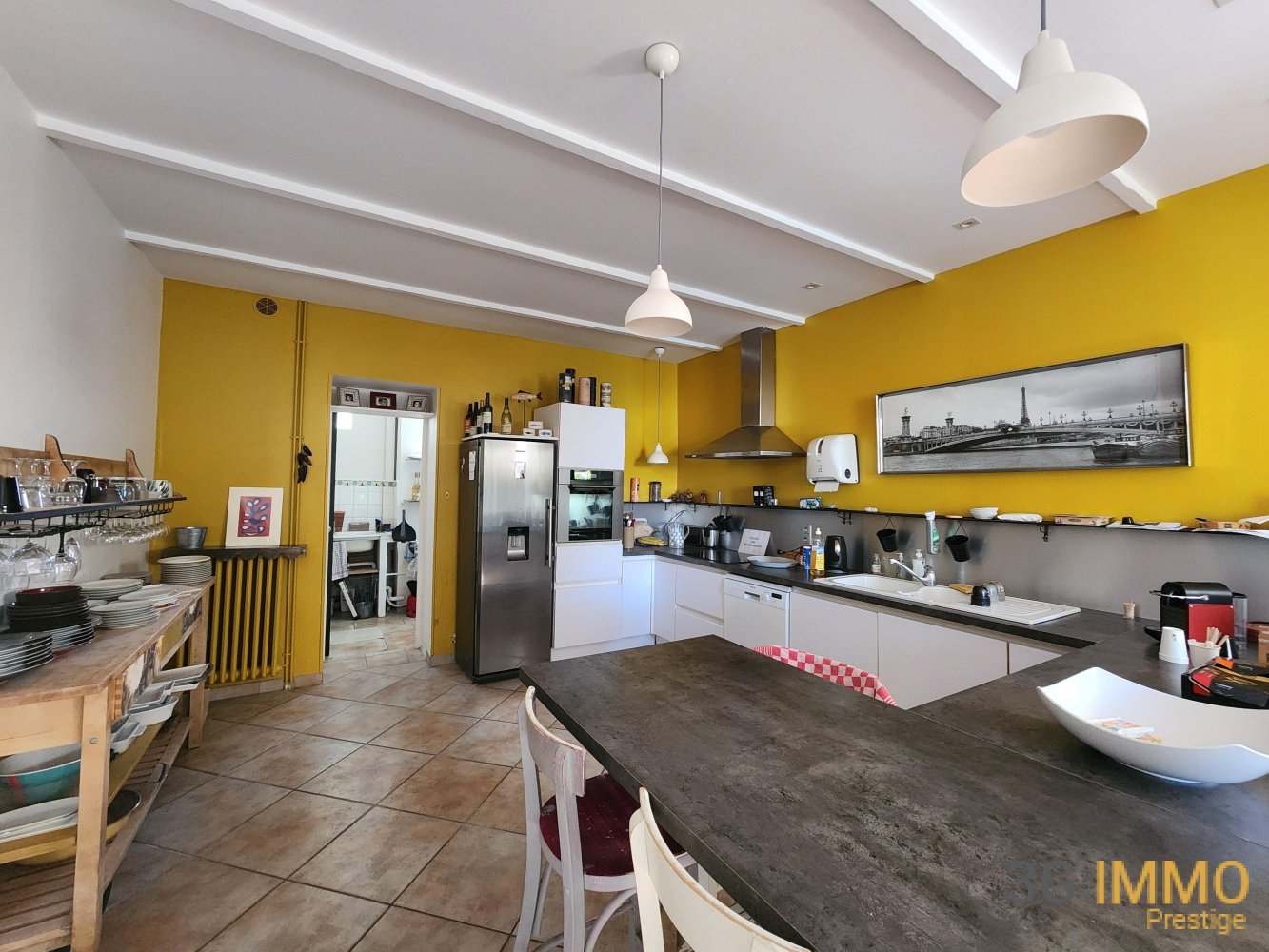 7 bedrooms House in Pierrelatte, France No. 348393