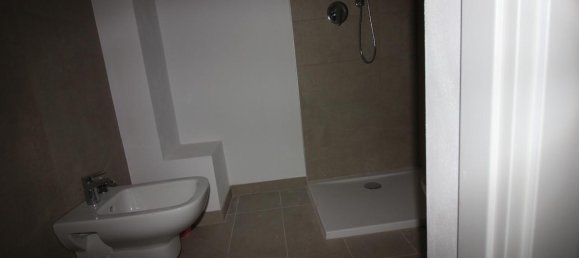 5-Zimmer Doppelhaus in Montebello Vicentino, Italy, Nr. 238207 4