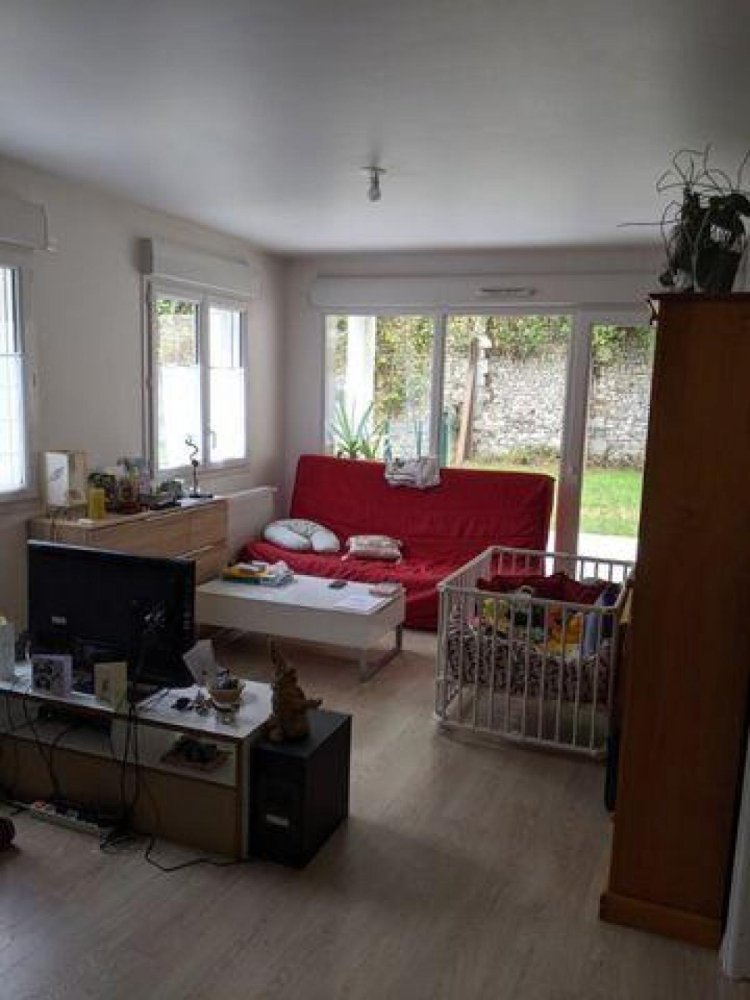 2 bedrooms Apartment in Rouen, France No. 33289