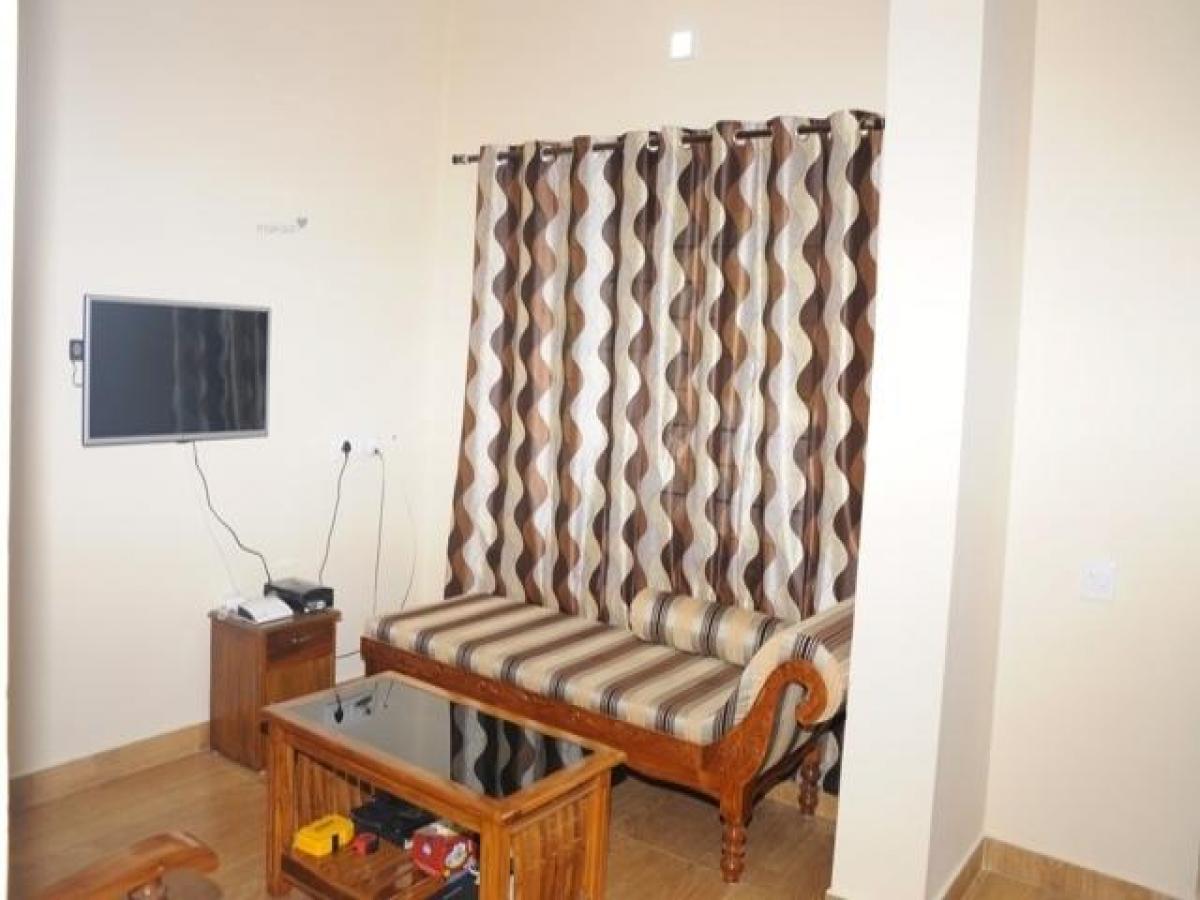 Дом с 3 спальнями в Палгхат, Индия № 52182