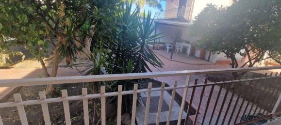 Вилла с 3 комнатами в Сант Агата ли Баттиати, Италия № 274882 8