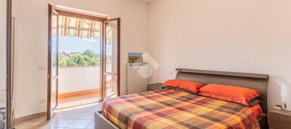 2 Schlafzimmer Wohnung in Sutri, Italy, Nr. 257887 8