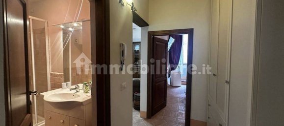 3 bedrooms Apartment in Città della Pieve, Italy No. 268153 3