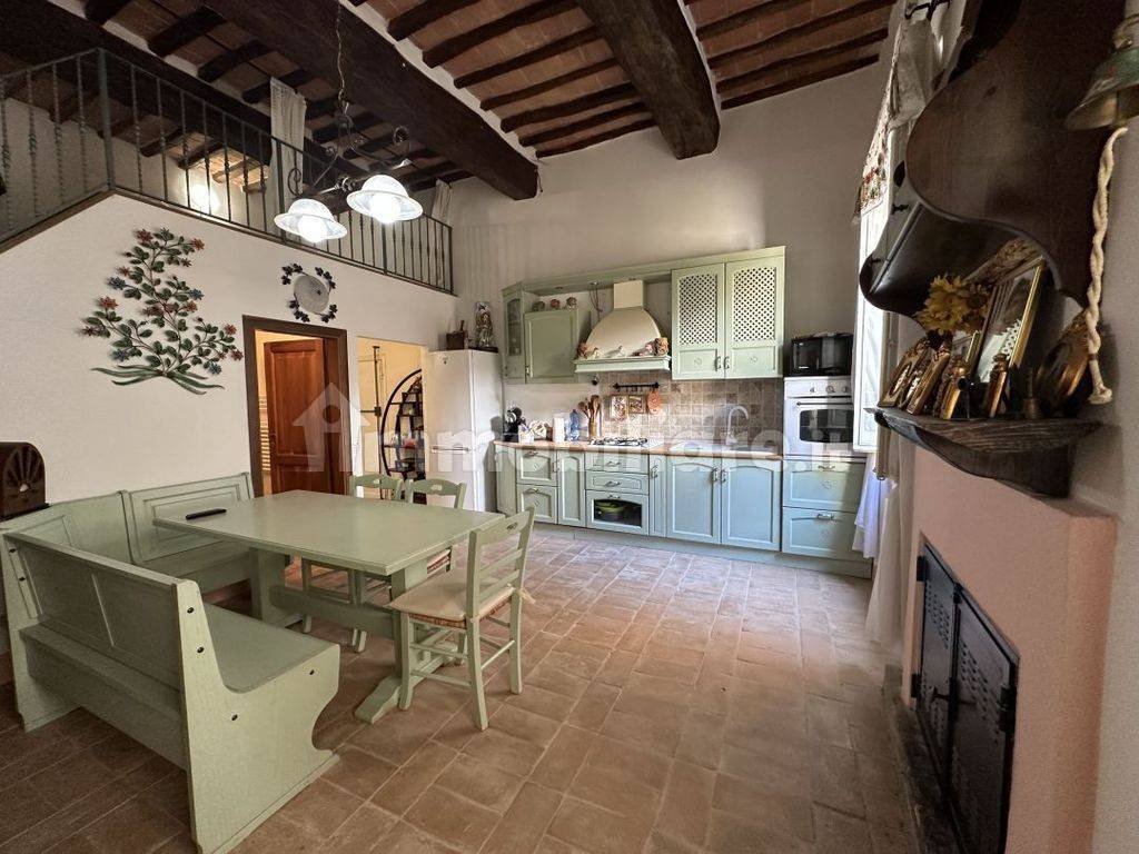 3 bedrooms Apartment in Città della Pieve, Italy No. 268153