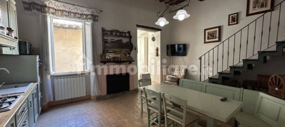 3 bedrooms Apartment in Città della Pieve, Italy No. 268153 2