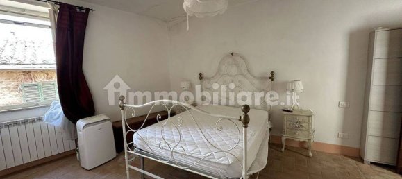 3 bedrooms Apartment in Città della Pieve, Italy No. 268153 8