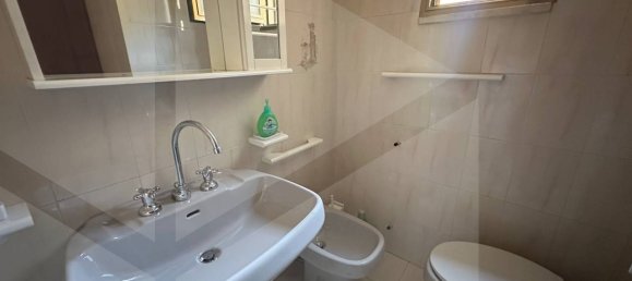 4 rooms House in Capistrello, Italy No. 18486 12