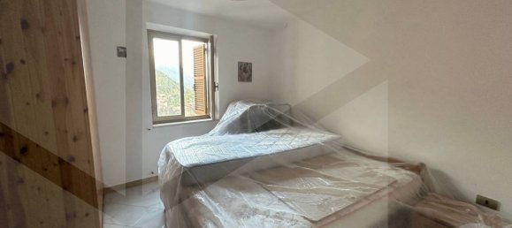 4 rooms House in Capistrello, Italy No. 18486 19