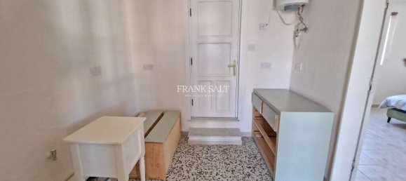 Дом с 4 спальнями в Санта-Лучия, Мальта № 8130 12