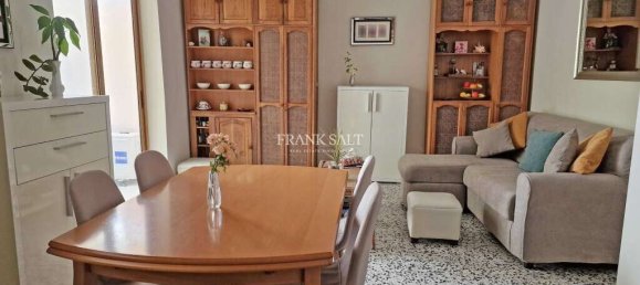 Дом с 4 спальнями в Санта-Лучия, Мальта № 8130 2