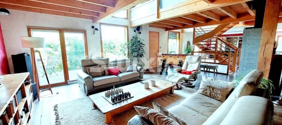 4 bedrooms Apartment in Saint-Genis-Pouilly, France No. 351713 5