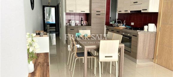 2 bedrooms Apartment in Gzira, Malta No. 9391 6