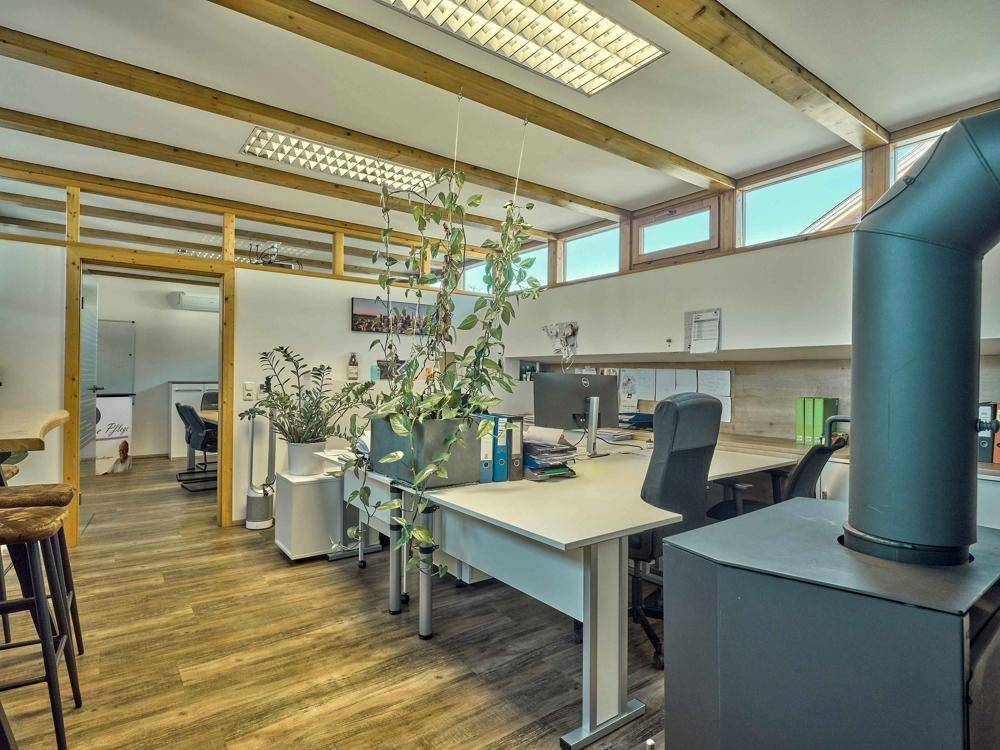 Escritório de 3 divisões em Fieberbrunn, Austria N.º 65374