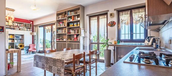 3 bedrooms Apartment in San Gillio, Italy No. 299978 11