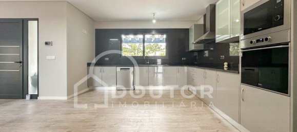 Вилла с 3 спальнями в Фуншал, Португалия № 99007 6