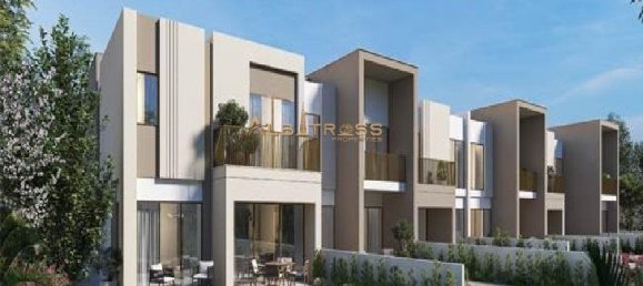 3 Schlafzimmer Villa in Dubai Land, UAE, Nr. 9076 2