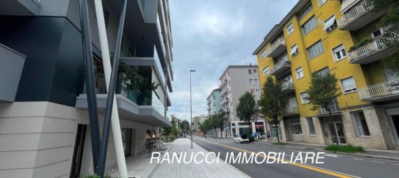 3 bedrooms Apartment in Bergamo, Italy No. 313881 6