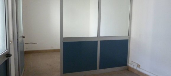400m² Commercial property in Termoli, Italy No. 16097 5