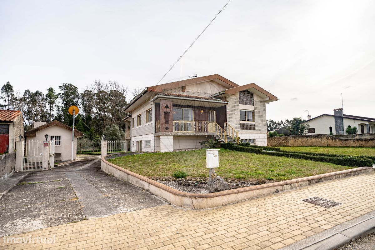 Дом с 4 спальнями в Кантаньеди, Португалия № 158958