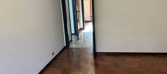 Пентхаус с 8 комнатами в Кьявари, Италия № 76645 12