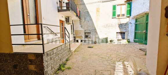 4 bedrooms House in Centro Valle Intelvi, Italy No. 183281 22