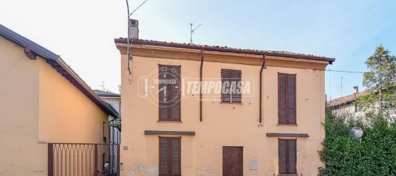 6 rooms House in Erba, Italy No. 15245 14