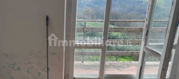 3 غرف نوم شقة في San Giovanni Incarico, Italy رقم 308766 4