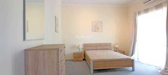 4 bedrooms Villa in Attard, Malta No. 3336 20