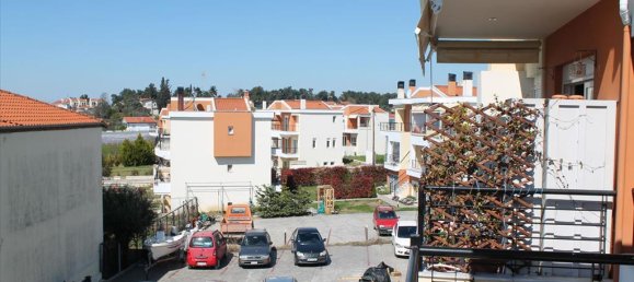 5 bedrooms Property in Epanomi, Greece No. 7962 3