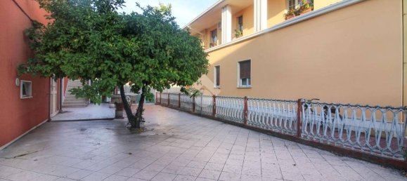 Villa T4 em Alba Adriatica, Italy N.º 345346 3