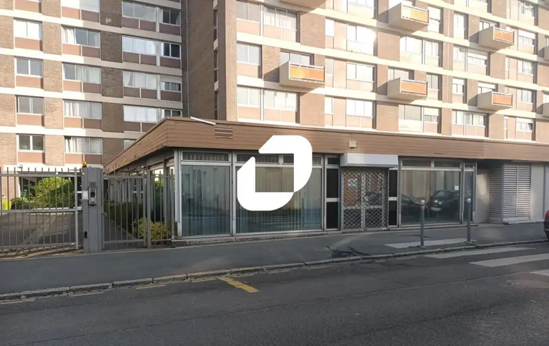 Escritório em Lille, France 309 m² N.º 290137