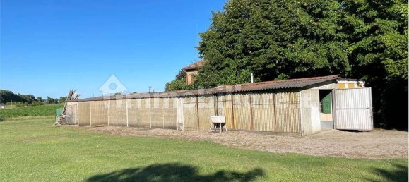 5 bedrooms Villa in Modena, Italy No. 342230 35