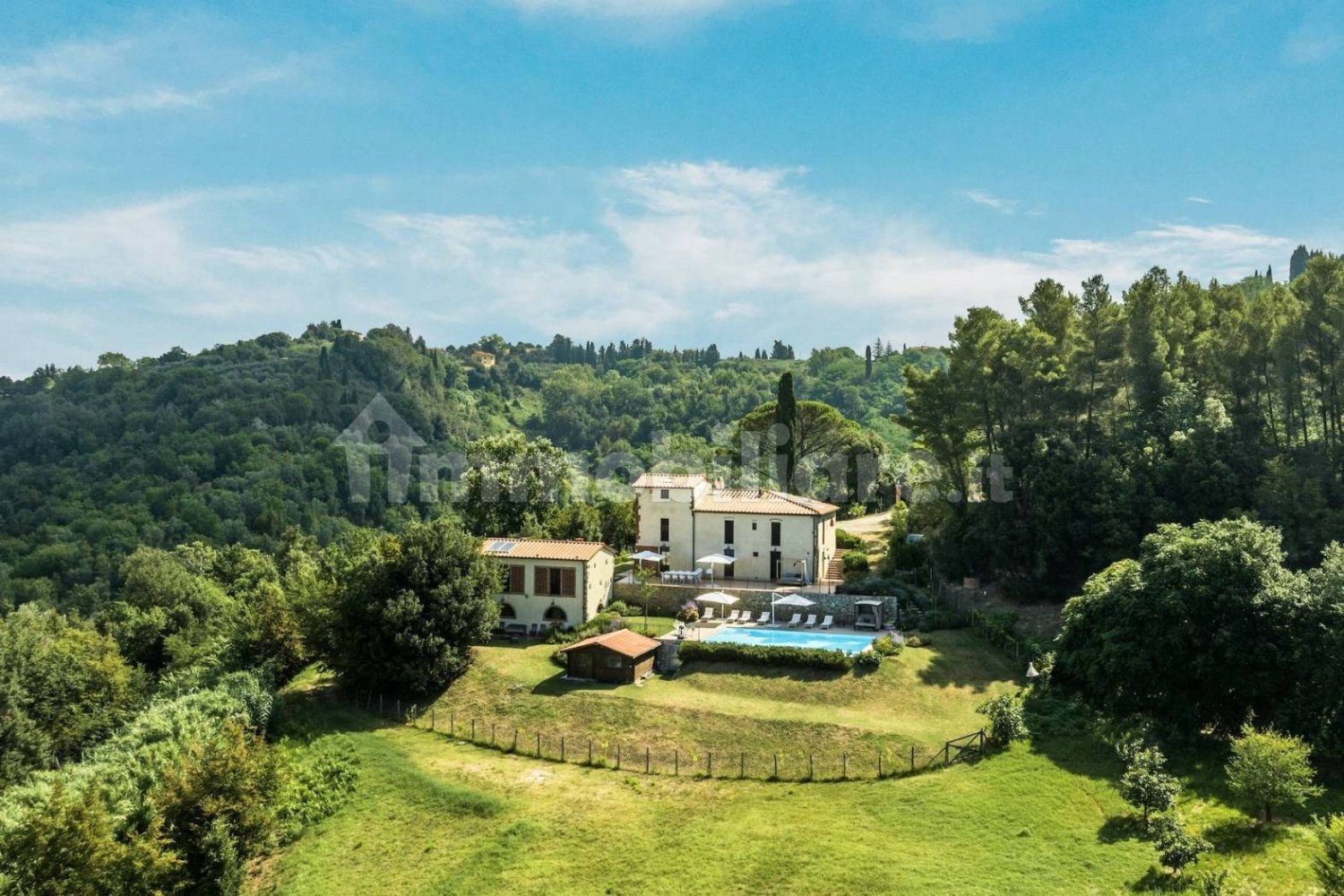 6 bedrooms House in Palaia, Italy No. 56860