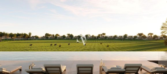 5 bedrooms Villa in Dubai Investment Park, UAE No. 107808 5