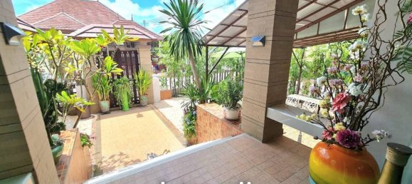 Café / restaurante T3 em Bang Sare, Thailand N.º 15564 9