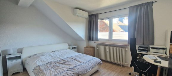 4غرفة منزل ذو طابقين في Dusseldorf, Germany رقم 37865 19