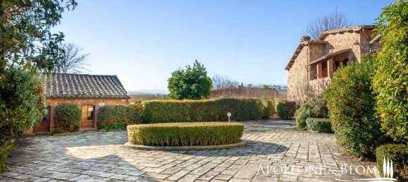 11 bedrooms Castles in Castellina in Chianti, Italy No. 54536 21
