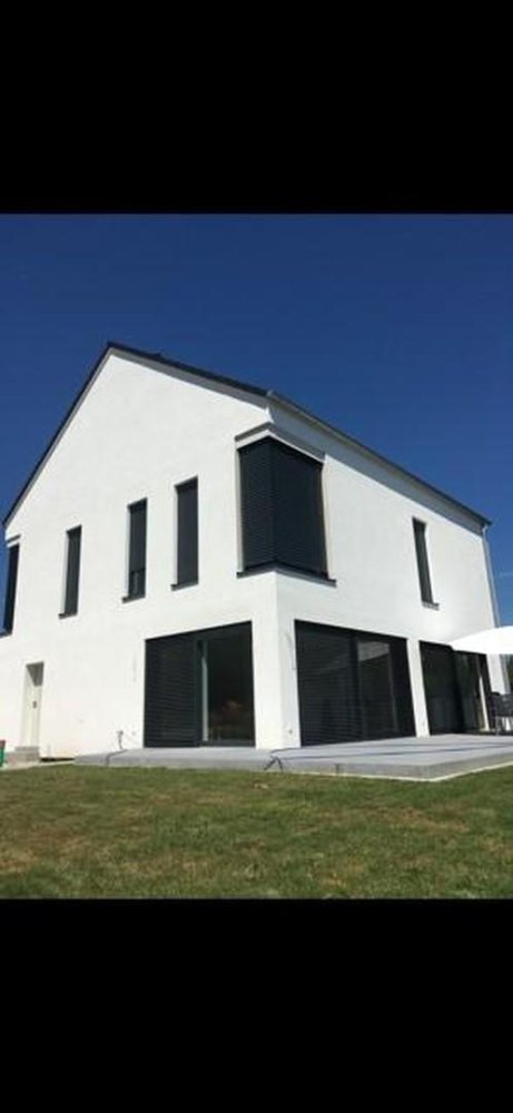 4 bedrooms House in Augsburg, Germany No. 294307