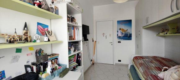 3 Schlafzimmer Wohnung in Piossasco, Italy, Nr. 333112 13