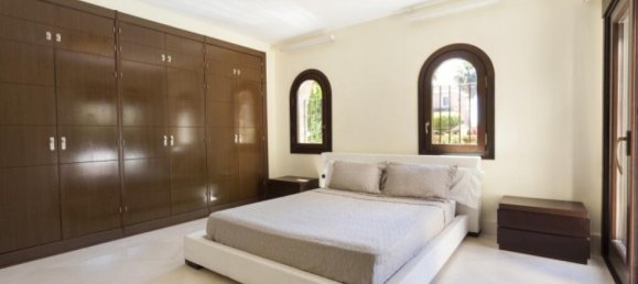 Villa T5 em Marbella, Spain N.º 64934 11