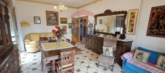 3 bedrooms Apartment in Zagarolo, Italy No. 375460 3