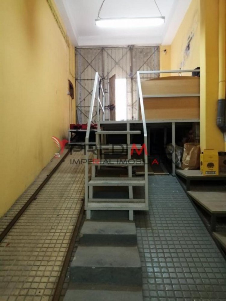 298m² Factory in Sintra, Portugal No. 7948