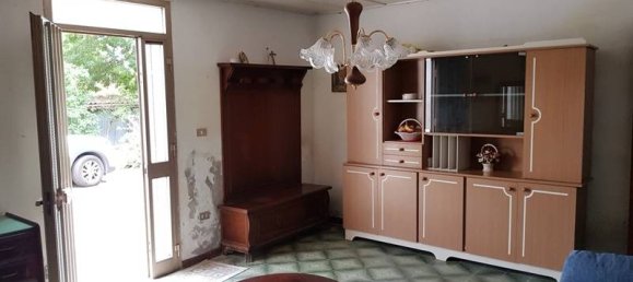 2 Schlafzimmer Haus in Padua, Italy, Nr. 169604 4
