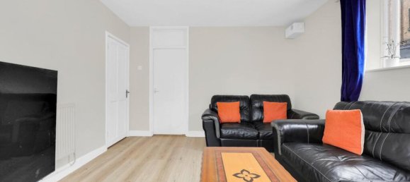 2 bedrooms Apartment in Shoreditch, United Kingdom No. 12582 2