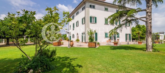10 bedrooms Villa in Quarrata, Italy No. 206176 2