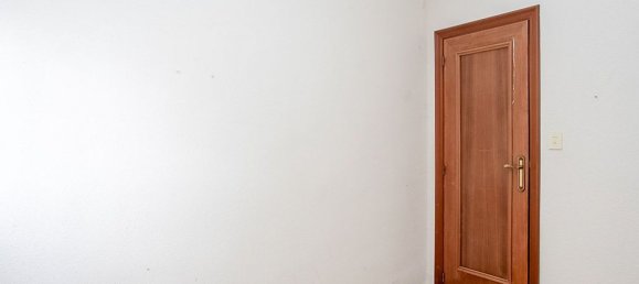 Apartamento de 3 dormitorios en Salamanca, Spain No. 72897 11