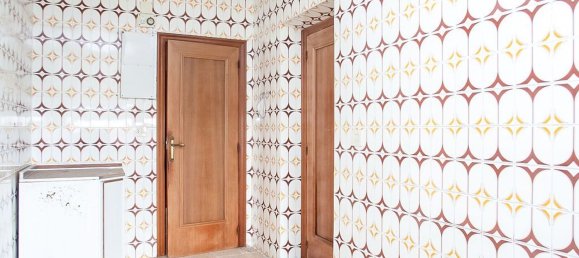 Apartamento de 3 dormitorios en Salamanca, Spain No. 72897 9