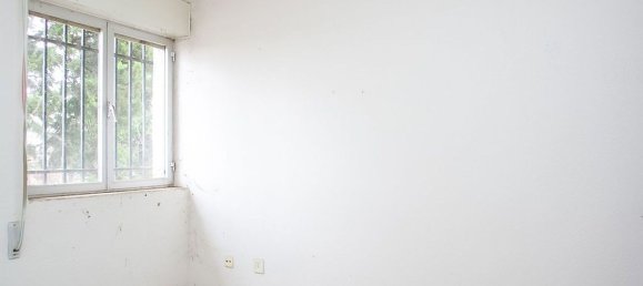 Apartamento de 3 dormitorios en Salamanca, Spain No. 72897 12